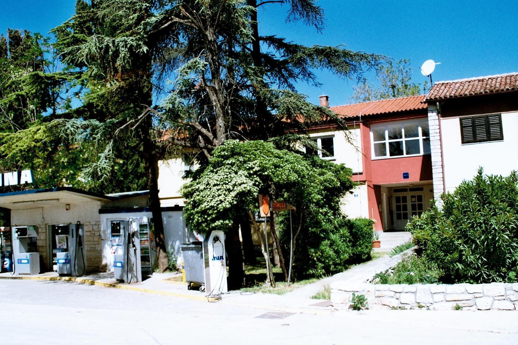 Hostel Amfora Fazana Luaran gambar