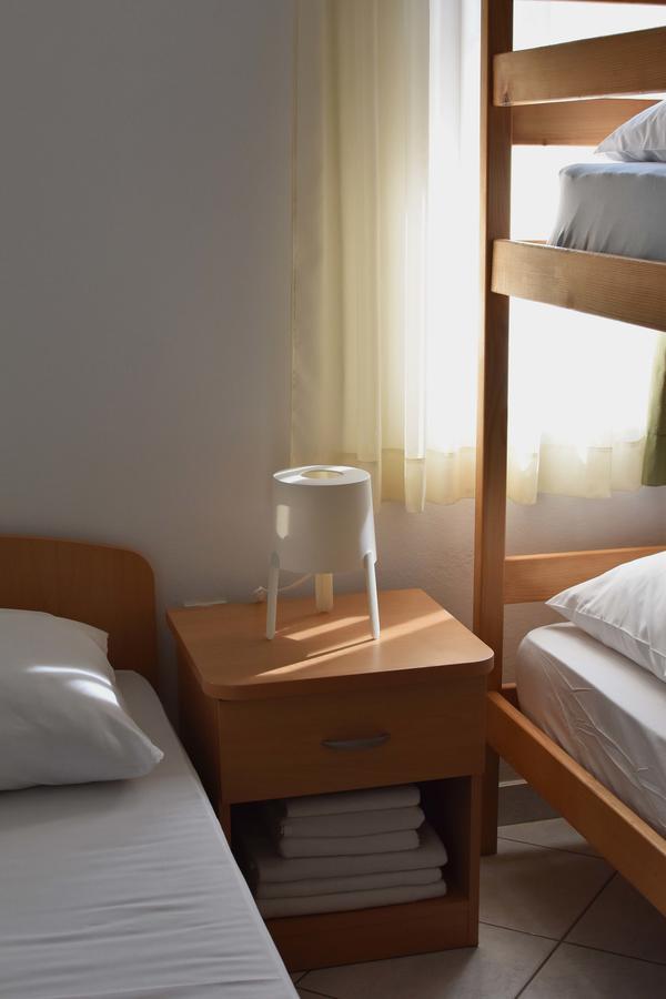 Hostel Amfora Fazana Luaran gambar