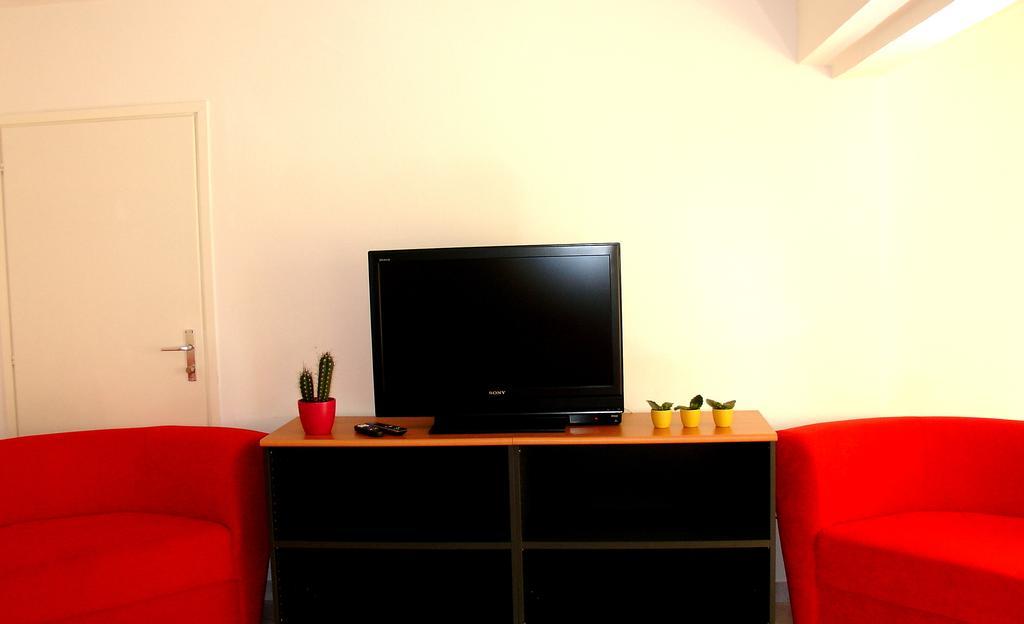 Hostel Amfora Fazana Luaran gambar